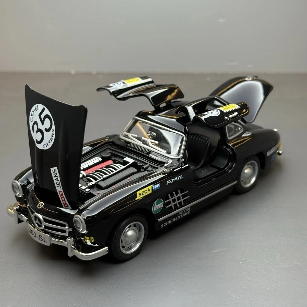 Mercedes-Benz 1954 300SL Black #35 1:32 diecast display model - view 4