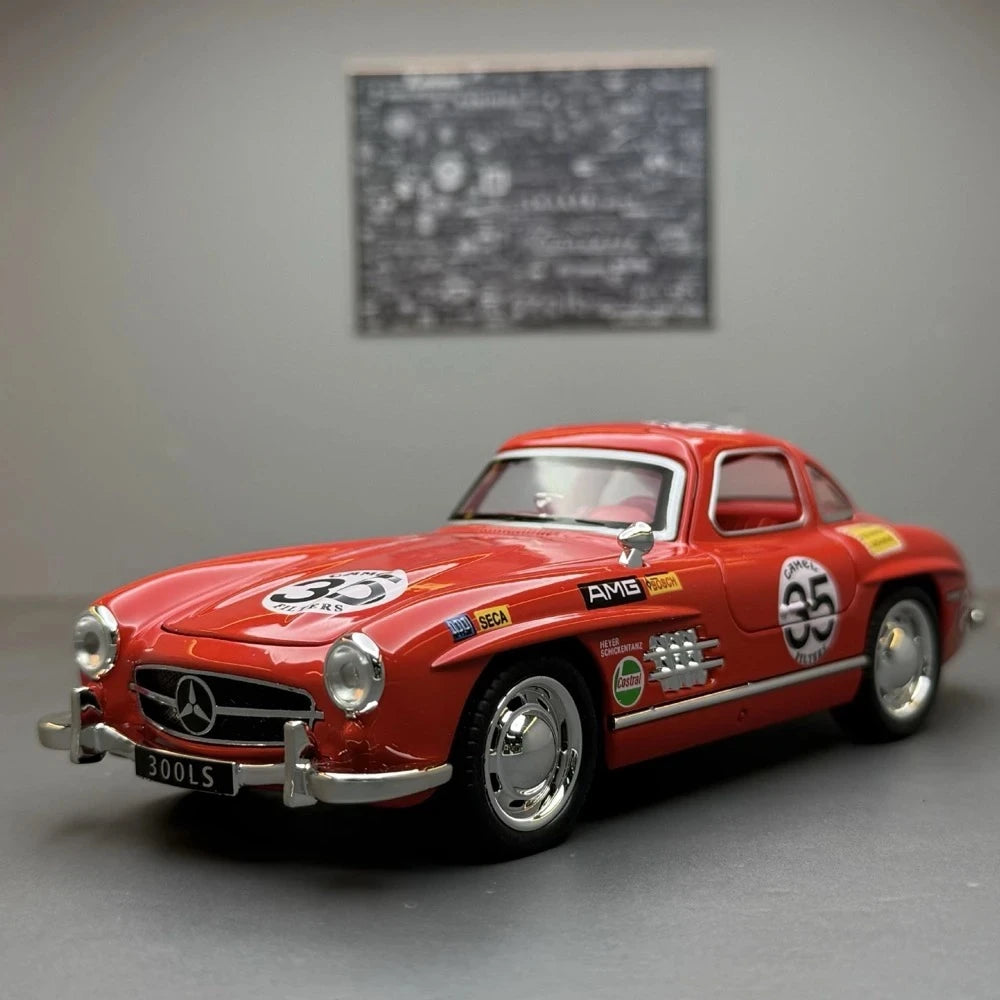 Mercedes-Benz 1954 300SL Red #35 1:32 diecast display model - view 1