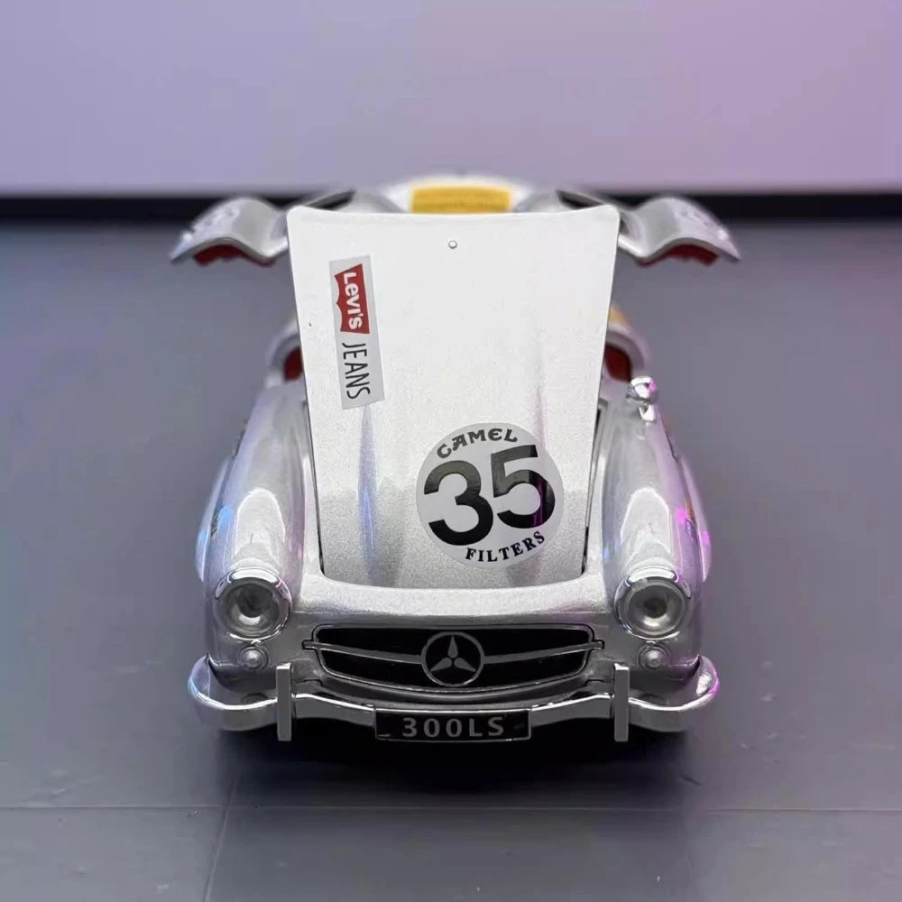 Mercedes-Benz 1954 300SL Silver #35 1:32 diecast display model - view 2
