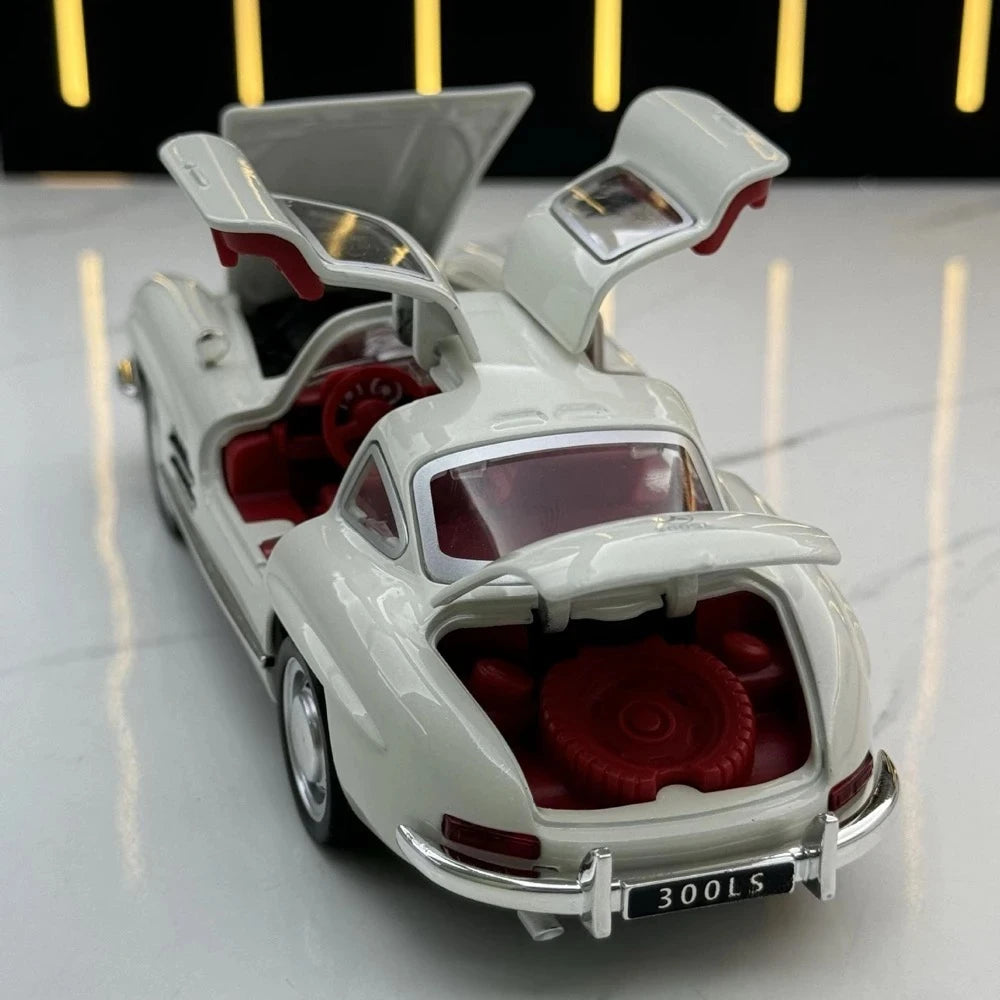 Mercedes-Benz 1954 300SL White 1:32 – Diecast Display Model Die-Cast