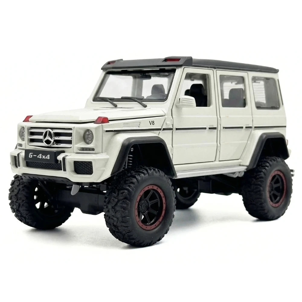 Mercedes-Benz 2015 G500 4×4 Off-Road White 1:32 – Diecast Display Model Die-Cast