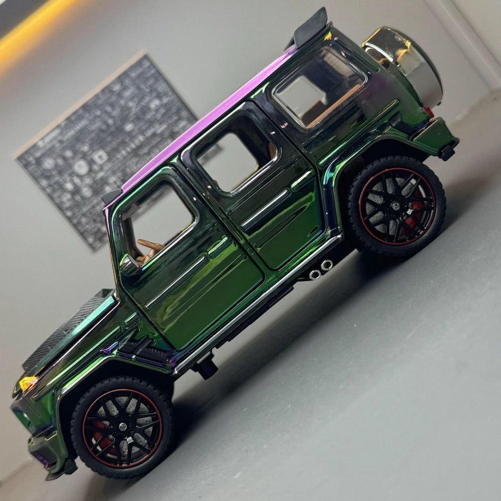 Mercedes-Brabus 2022 G800 4×4 Purple Gradient 1:32 – Diecast Display Model Die-Cast