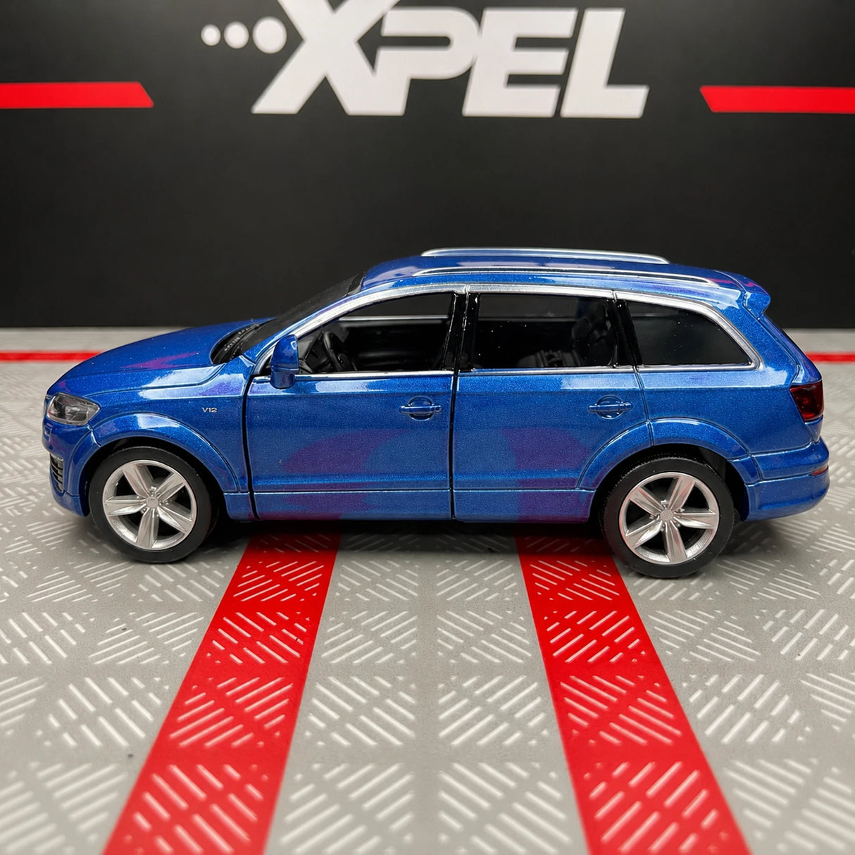 Audi 2008 Q7 TDI أزرق 1:36 – نموذج عرض معدني مصبوب