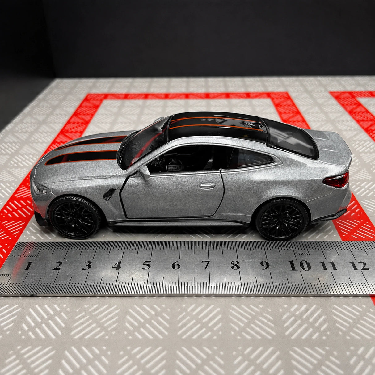 BMW 2023 G82 M4 CSL Gray 1:36 – Diecast Display Model Die-Cast