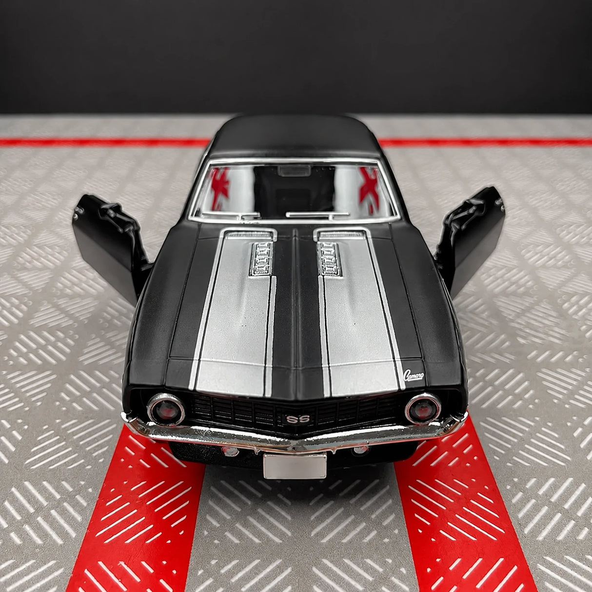 Chevrolet 1969 Camaro SS Matte preto 1:36 – modelo de exposição em metal fundido