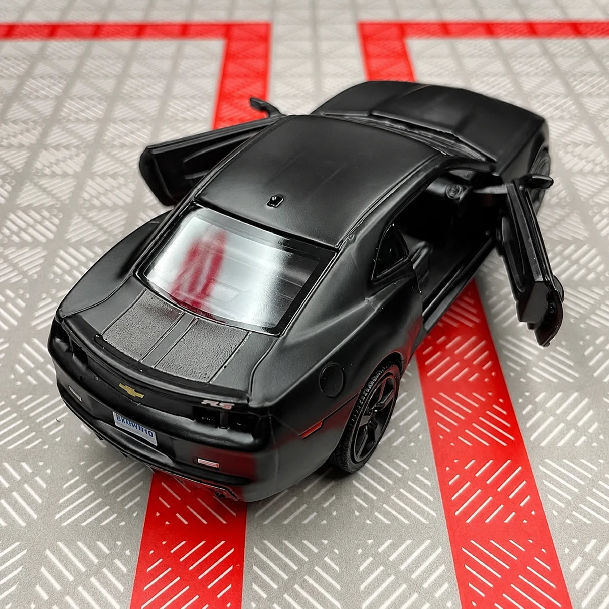 Chevrolet 2010 Camaro Black 1:36 – Diecast Display Model Die-Cast