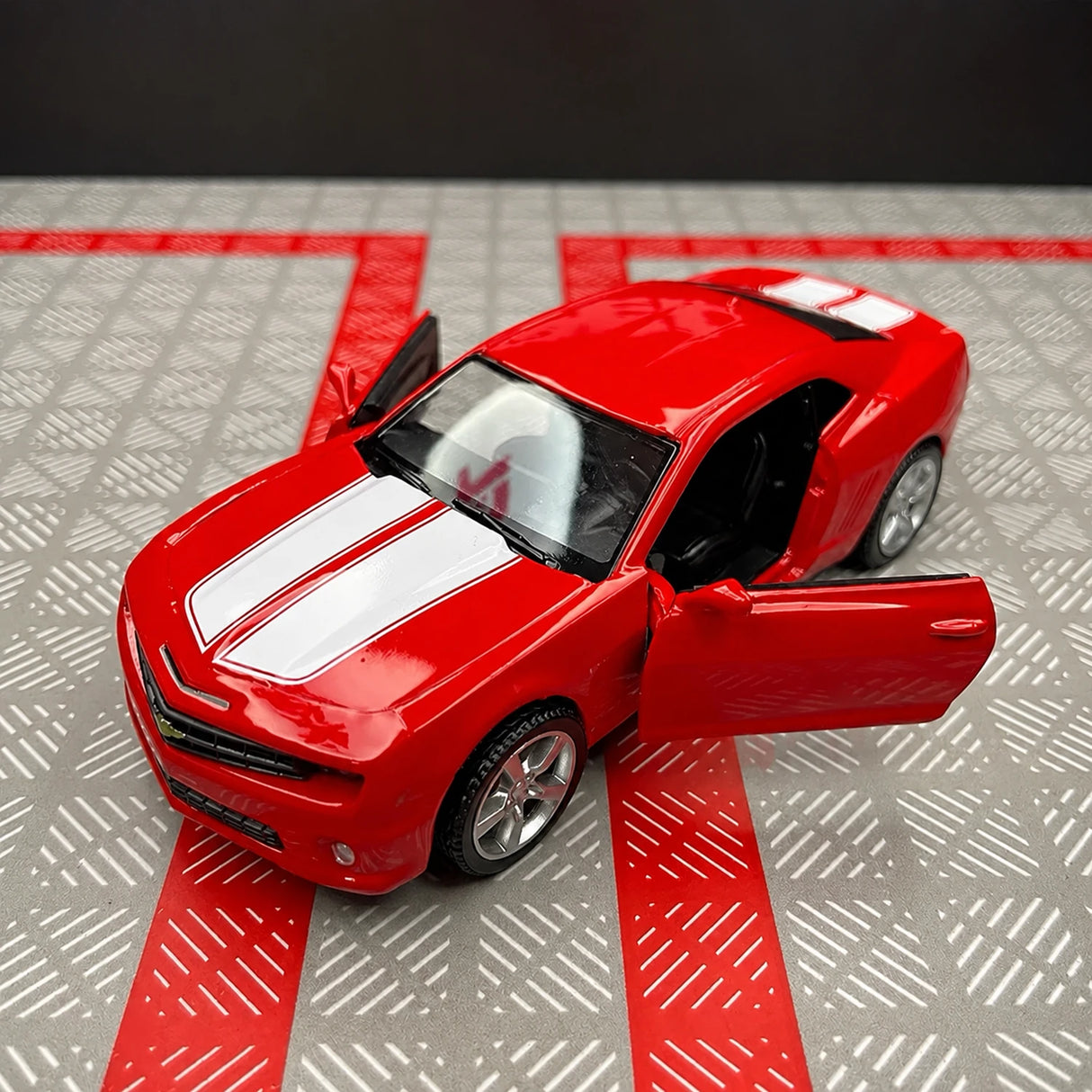 Chevrolet 2010 Camaro Red 1:36 – Diecast Display Model Die-Cast