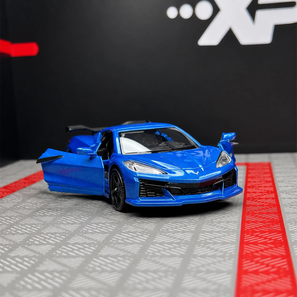 Chevrolet 2023 Corvette Z06 Blue 1:36 – Diecast Display Model Die-Cast