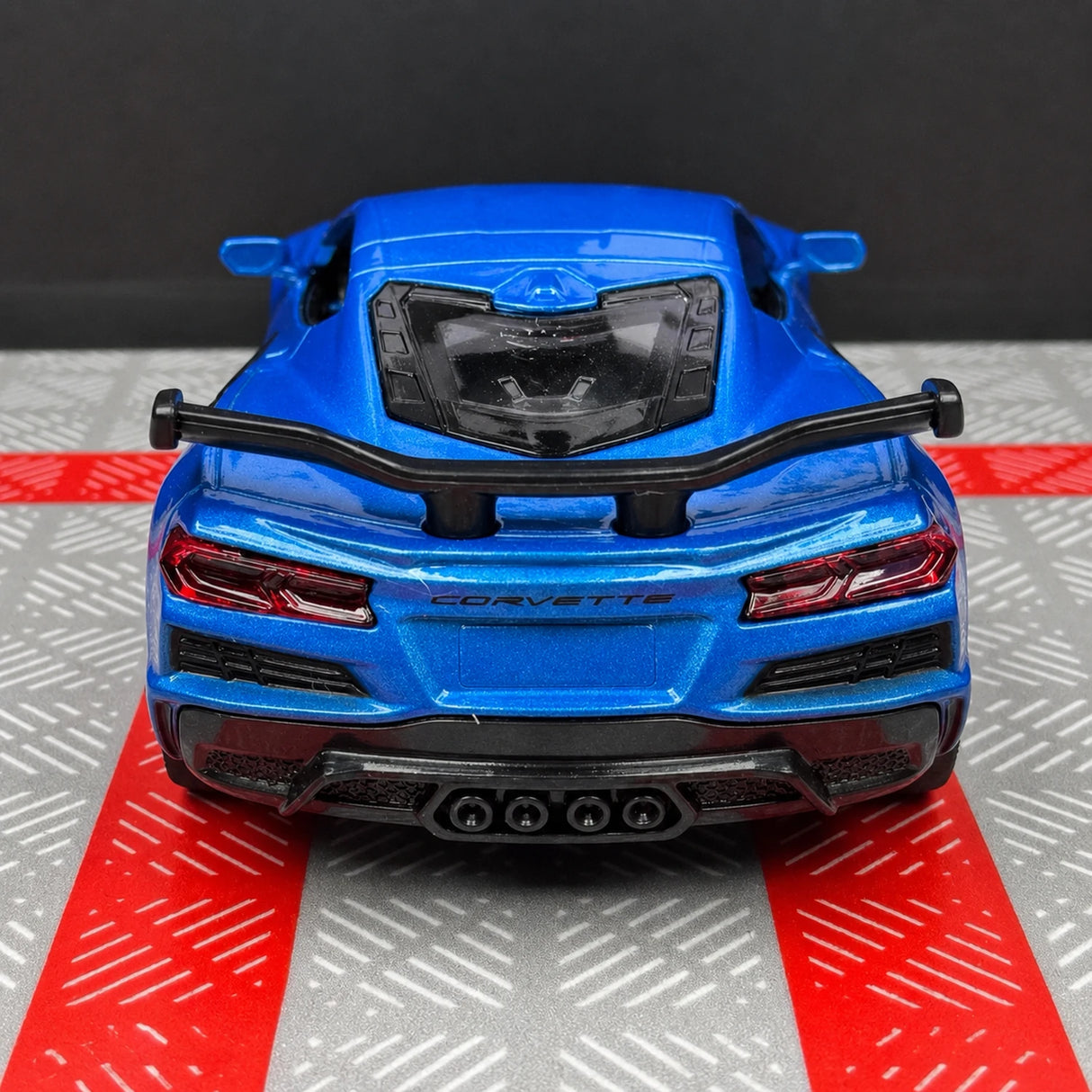 Chevrolet 2023 Corvette Z06 Blue 1:36 – Diecast Display Model Die-Cast