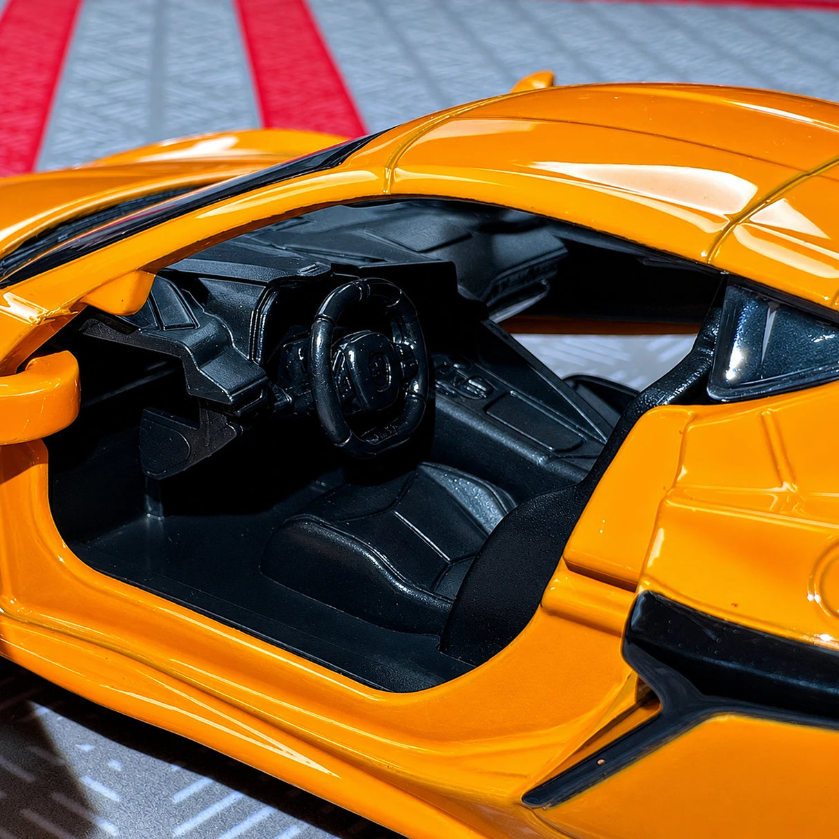 Chevrolet 2023 Corvette Z06 Orange 1:36 – Diecast Display Model Die-Cast