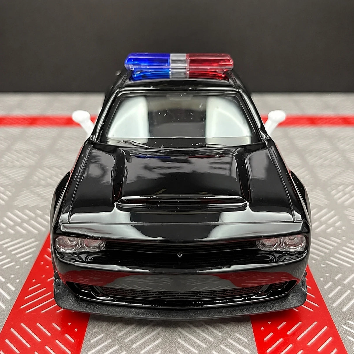 Dodge 2018 Challenger SRT Demon Police 1:36 – Diecast Display Model Die-Cast