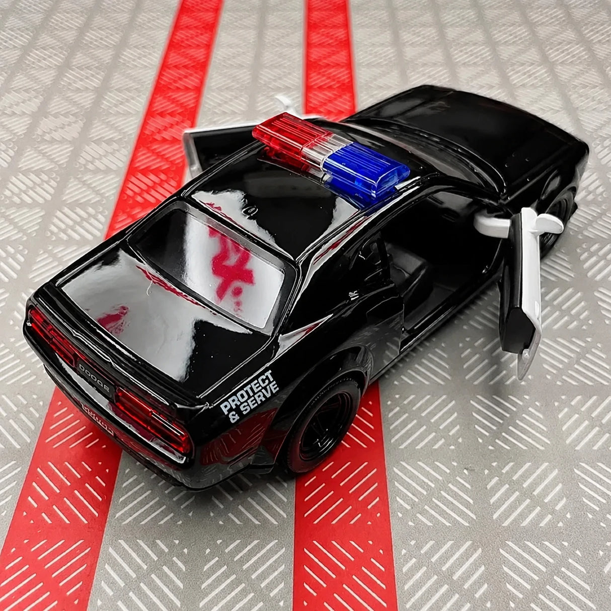 Dodge 2018 Challenger SRT Demon Police 1:36 – Diecast Display Model Die-Cast