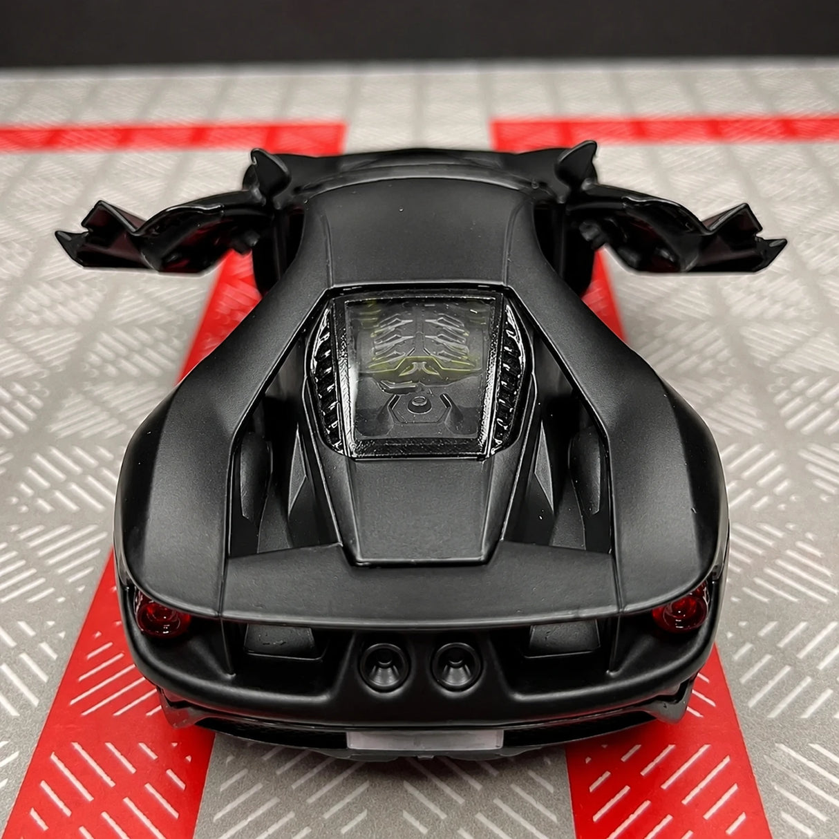 Ford 2017 GT Black 1:36 – Diecast Display Model Die-Cast
