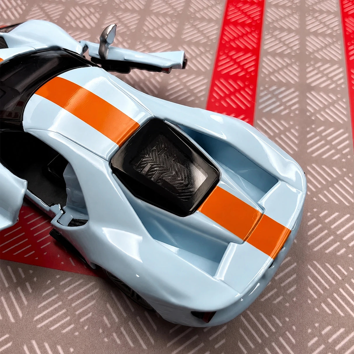 Ford 2017 GT Gulf 1:36 – Diecast Display Model Die-Cast