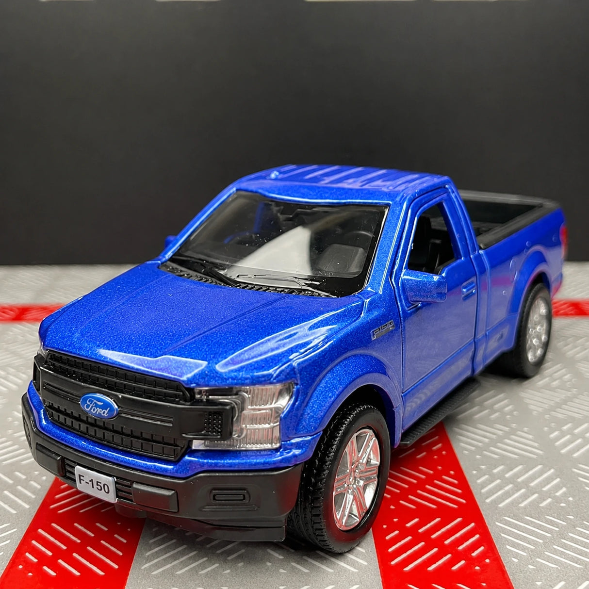 Ford 2018 F150 Blue 1:36 – Diecast Display Model Die-Cast