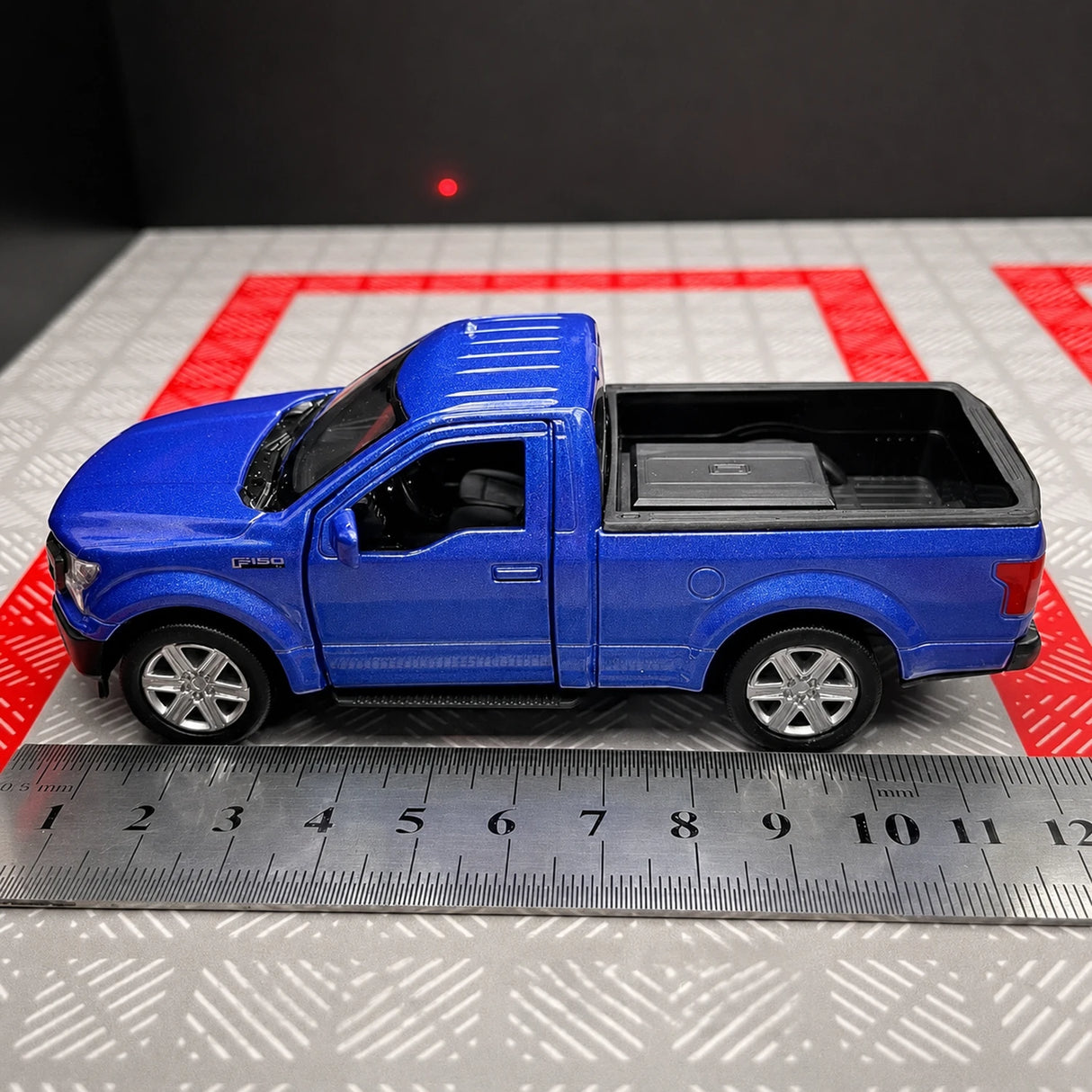 Ford 2018 F150 Blue 1:36 – Diecast Display Model Die-Cast