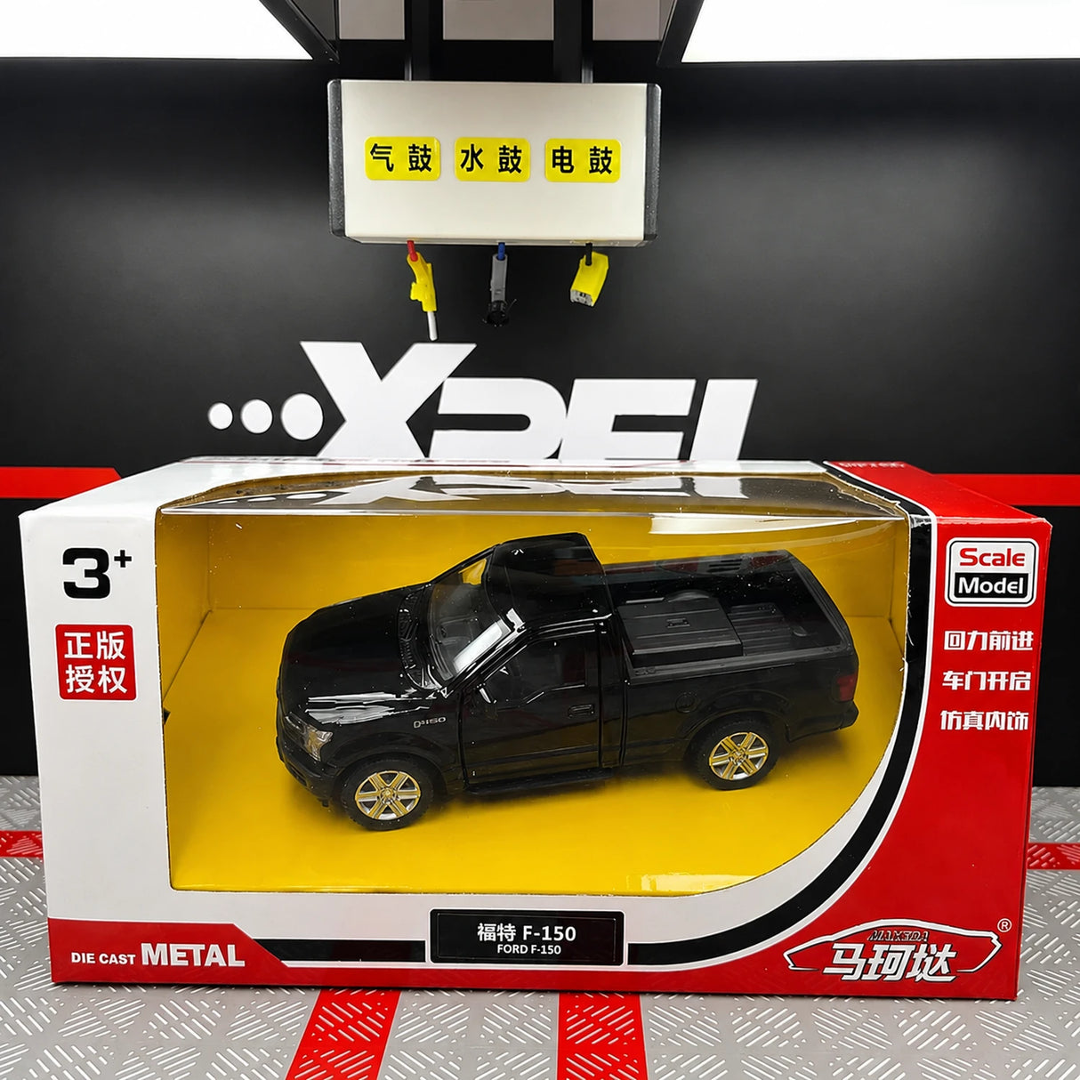 Ford 2018 F150 Glossy Black 1:36 – Diecast Display Model Die-Cast