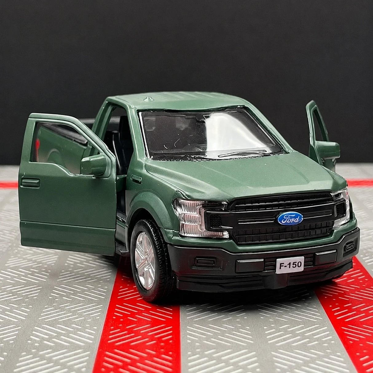 Ford 2018 F150 Green 1:36 – Diecast Display Model Die-Cast