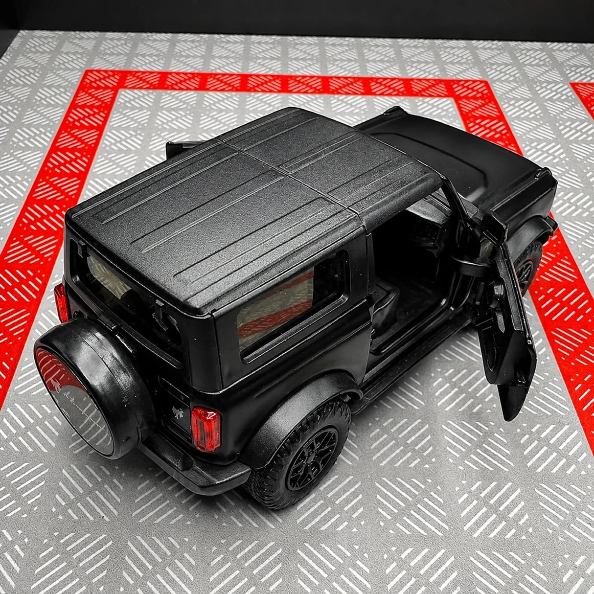 Ford 2021 Bronco Black 1:36 – Diecast Display Model Die-Cast