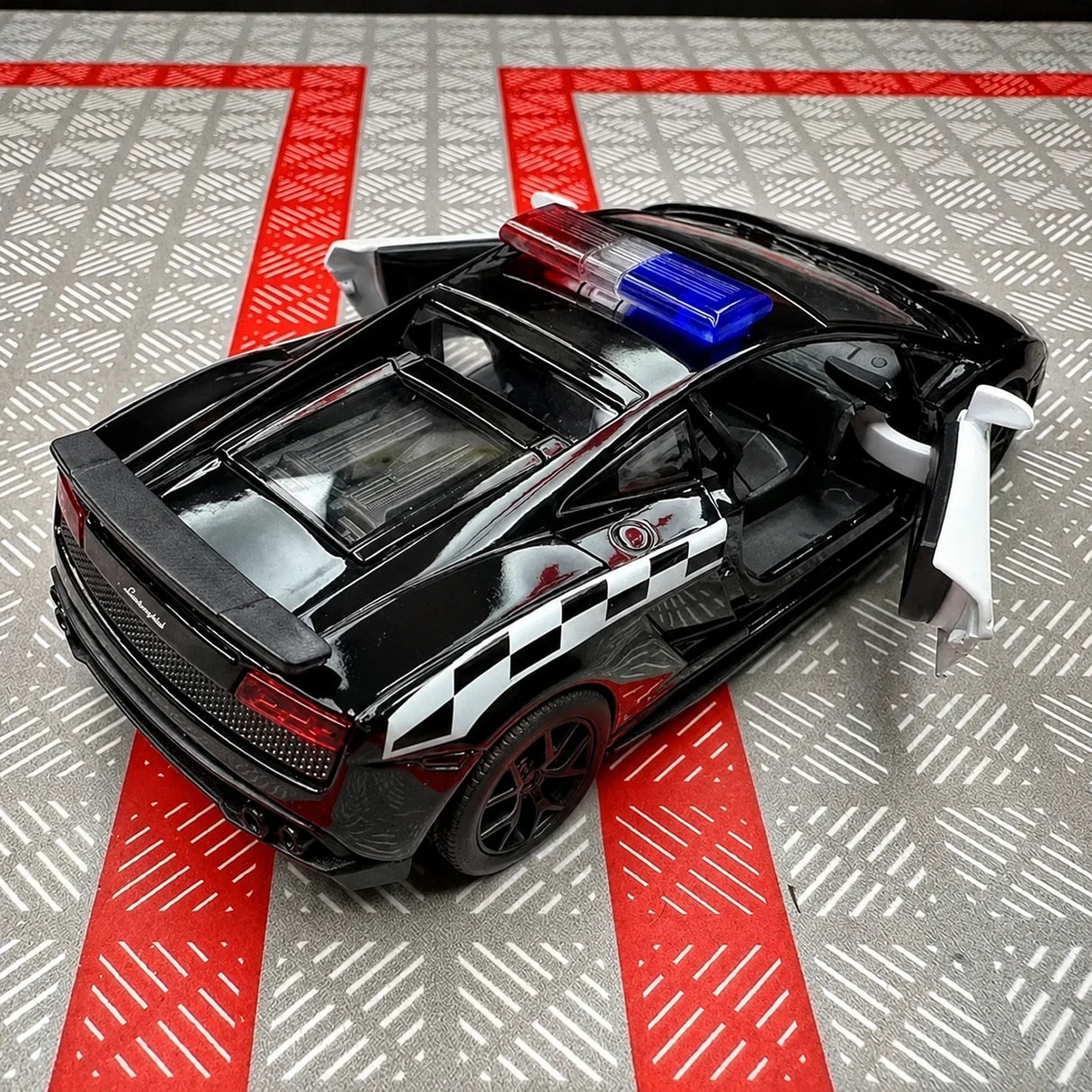 Lamborghini 2008 Gallardo LP560-4 Police 1:36 – Diecast Display Model Die-Cast