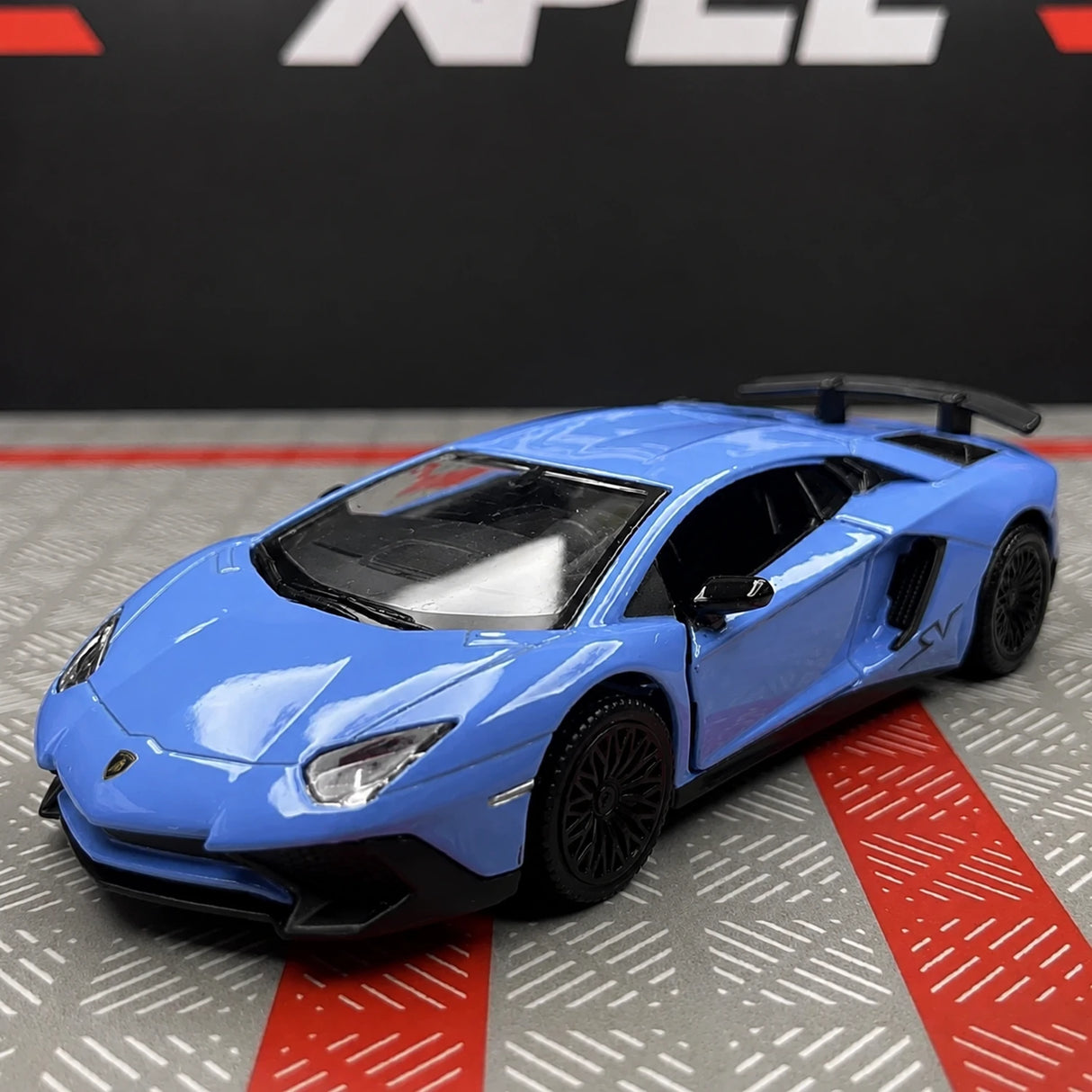 Lamborghini 2016 Aventador LP750-4 SV Blue 1:36 – Diecast Display Model Die-Cast