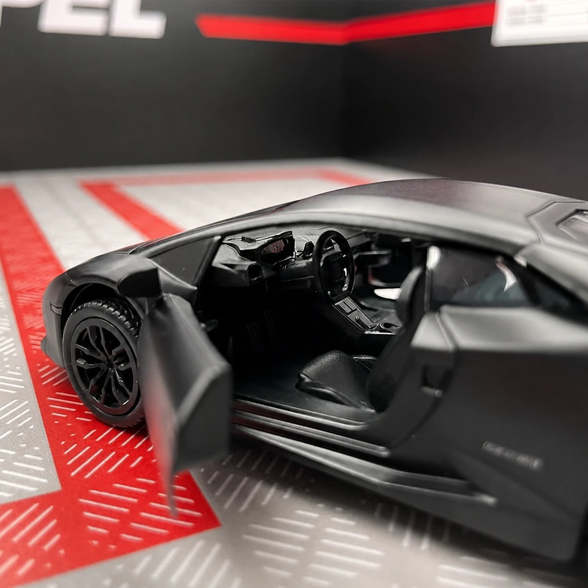 Lamborghini 2016 Huracan LP610-4 Black 1:36 – Diecast Display Model Die-Cast