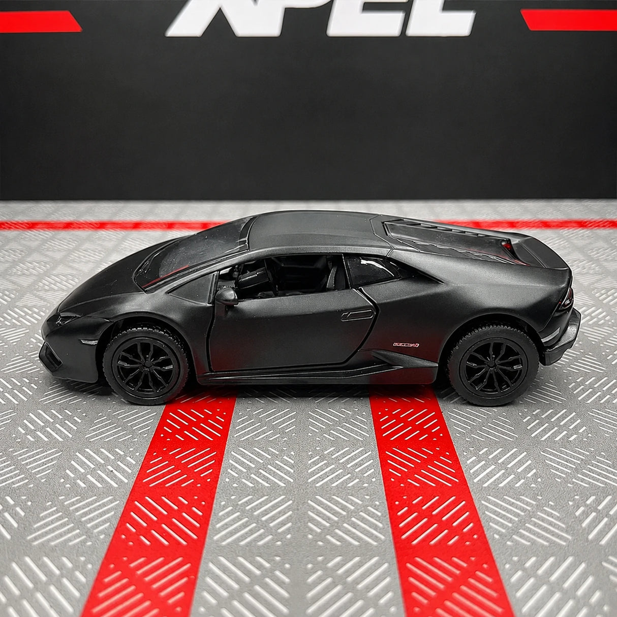 Lamborghini 2016 Huracan LP610-4 Black 1:36 – Diecast Display Model Die-Cast