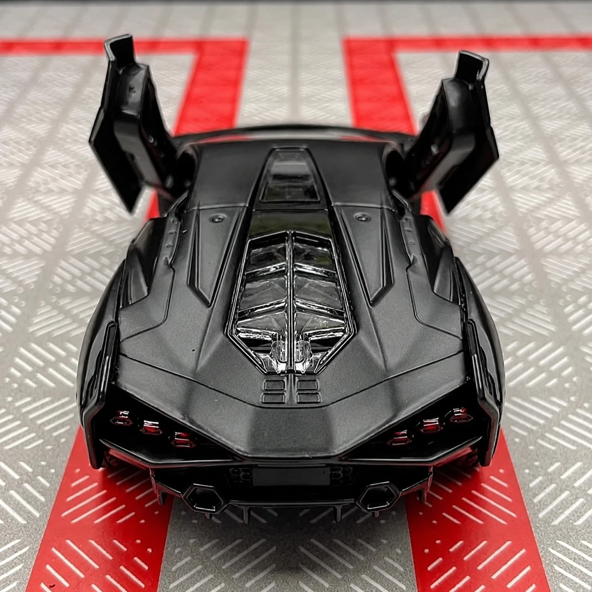 Lamborghini 2020 Sian FKP 37 Black 1:36 – Diecast Display Model Die-Cast