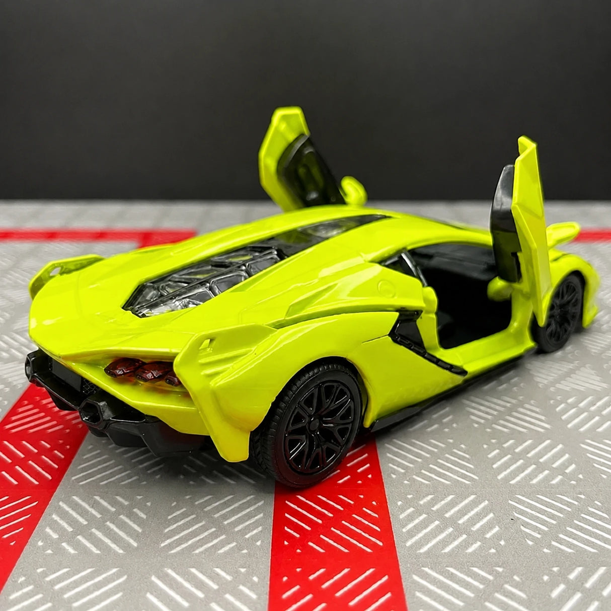 Lamborghini 2020 Sian FKP 37 Green 1:36 – Diecast Display Model Die-Cast