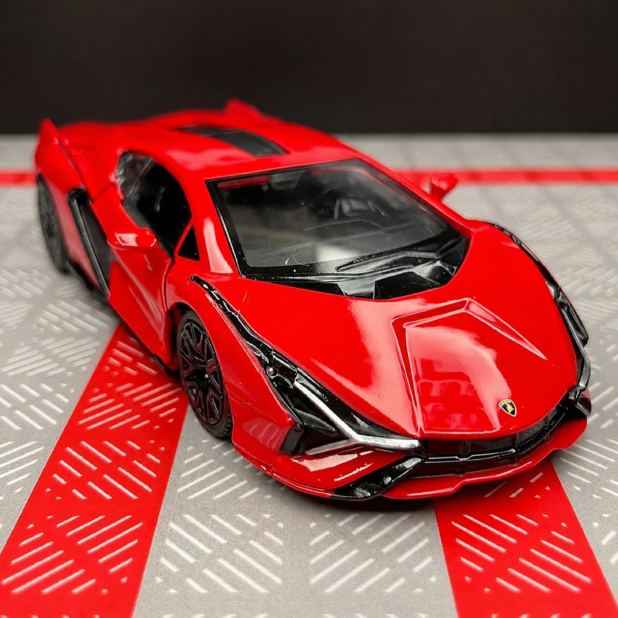 Lamborghini 2020 Sian FKP 37 Red 1:36 – Diecast Display Model Die-Cast