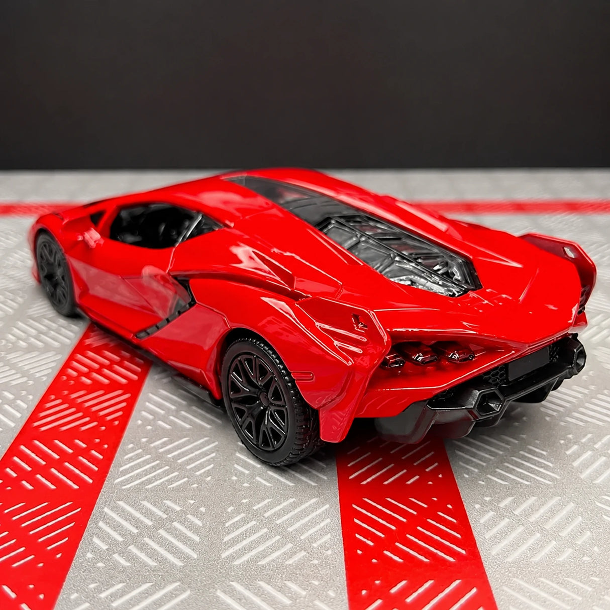 Lamborghini 2020 Sian FKP 37 Red 1:36 – Diecast Display Model Die-Cast