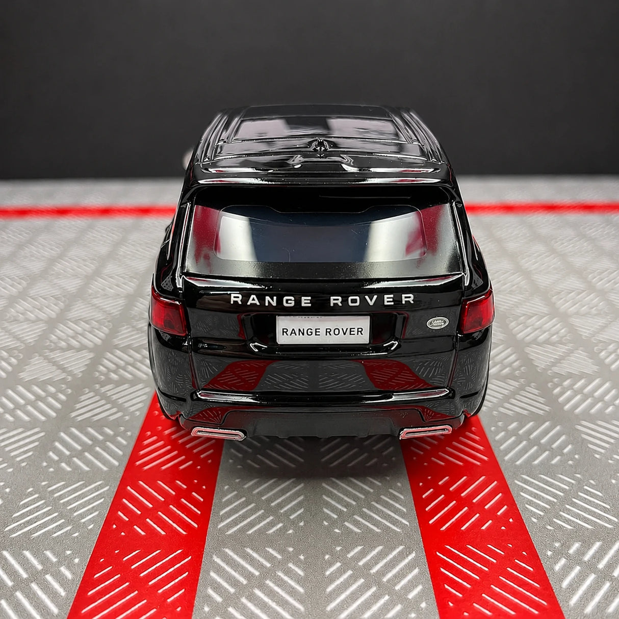 Land Rover 2018 Range Rover Sport Black 1:36 – model wyświetlacza odlewany