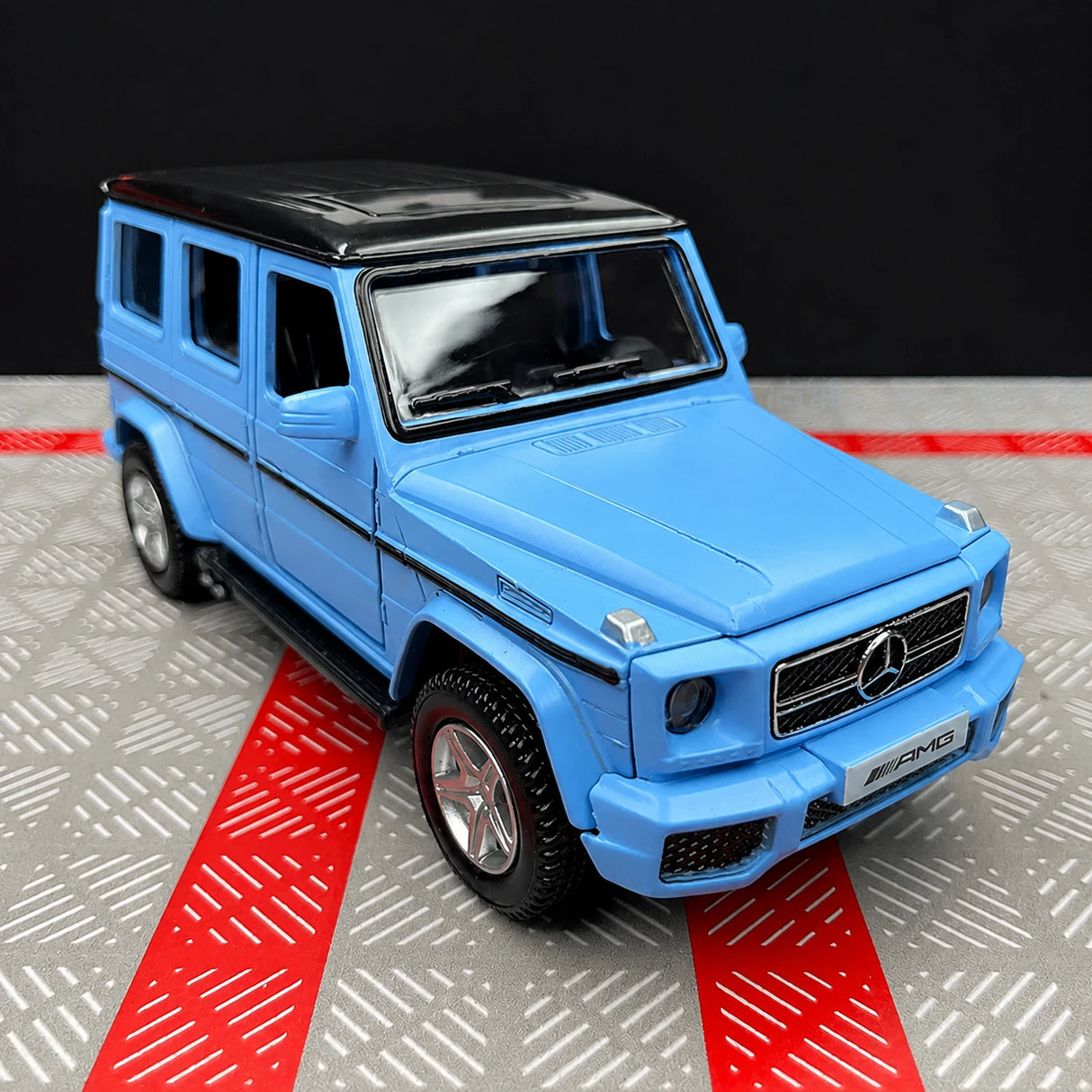 Mercedes-AMG 2015 G63 الأزرق غير اللامع 1:36 – نموذج عرض مصبوب، مصبوب.