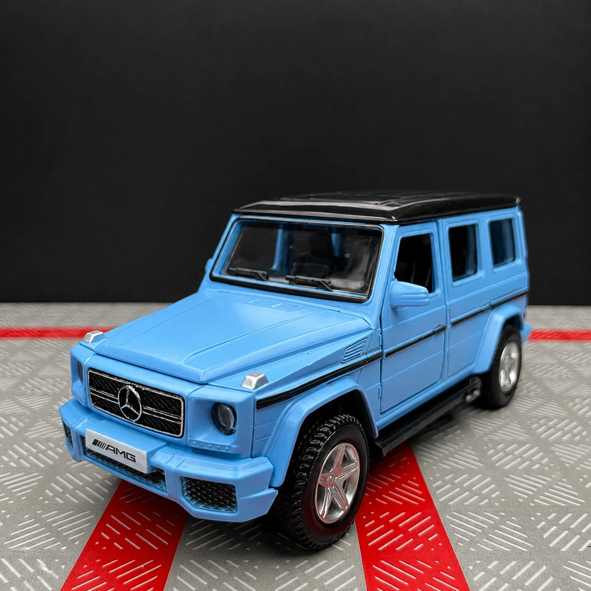 Mercedes-AMG 2015 G63 الأزرق غير اللامع 1:36 – نموذج عرض مصبوب، مصبوب.