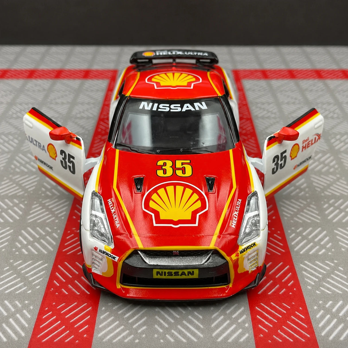 Nissan 2009 GT-R R35 셸 도색 #35 1:36 다이캐스트 전시 모델 - 뷰 2