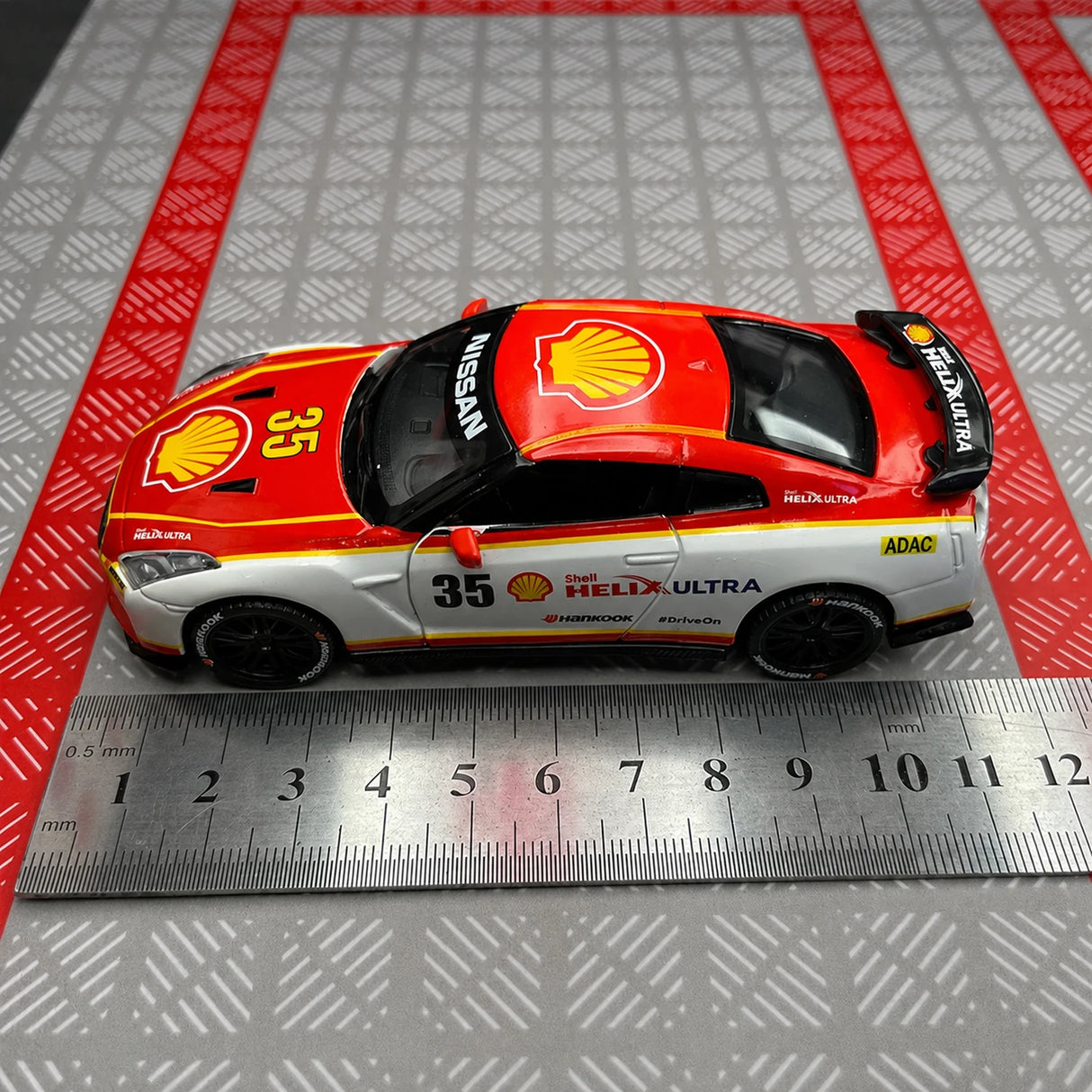 Nissan 2009 GT-R R35 셸 도장 #35 1:36 다이캐스트 디스플레이 모델 - 뷰 6