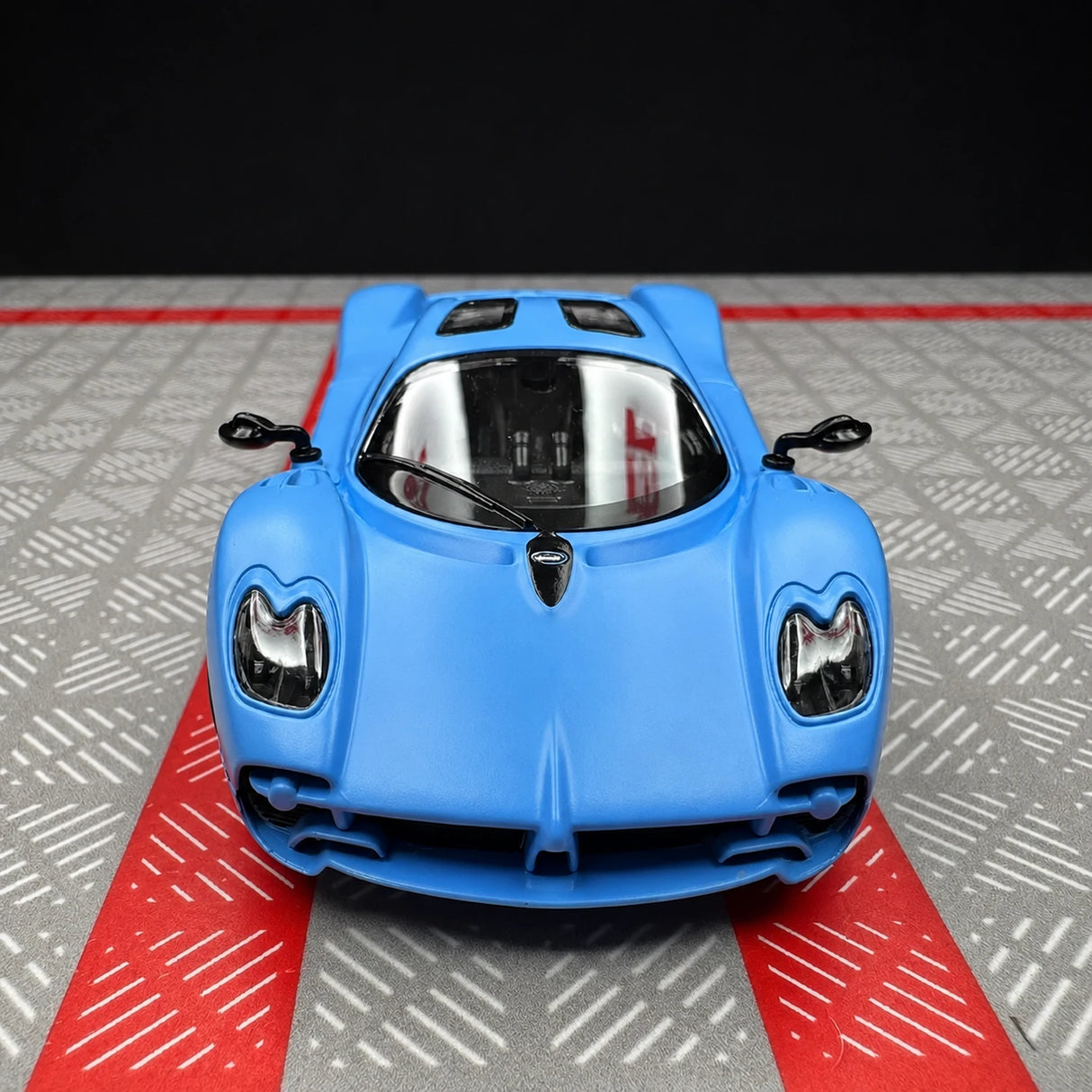Pagani 2023 يوتوبيا بلو 1:36 – نموذج عرض معدني مصبوب، مصبوب.