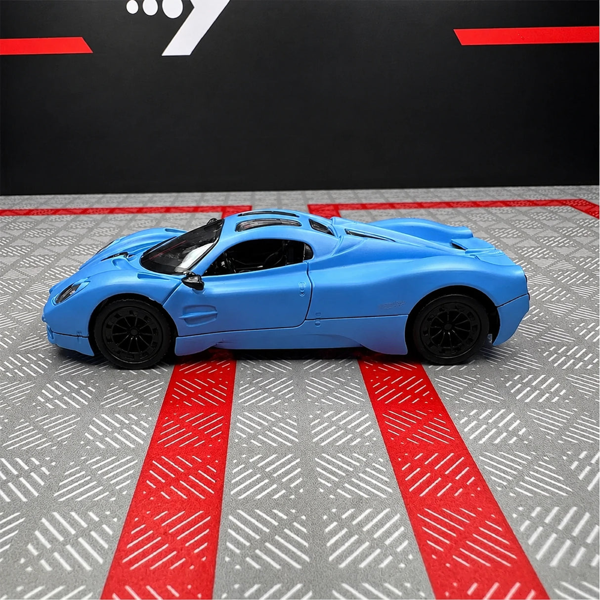 Pagani 2023 يوتوبيا بلو 1:36 – نموذج عرض معدني مصبوب، مصبوب.