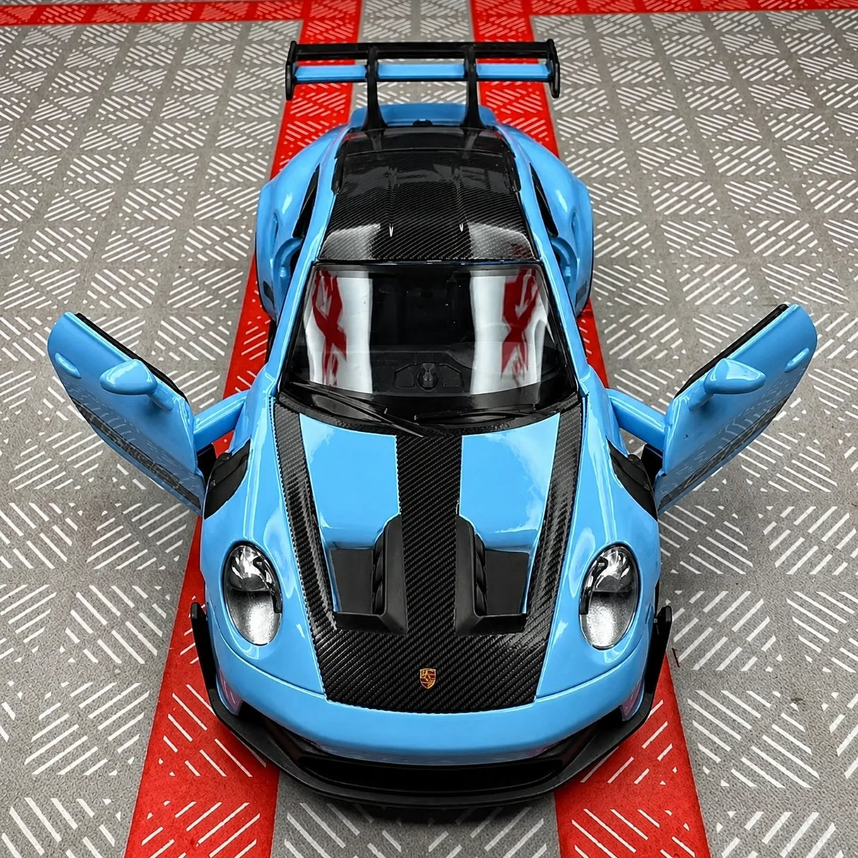 Porsche 2023 911 992 GT3 RS Blue 1:36 – Model wyświetlacza odlewany z odlewu