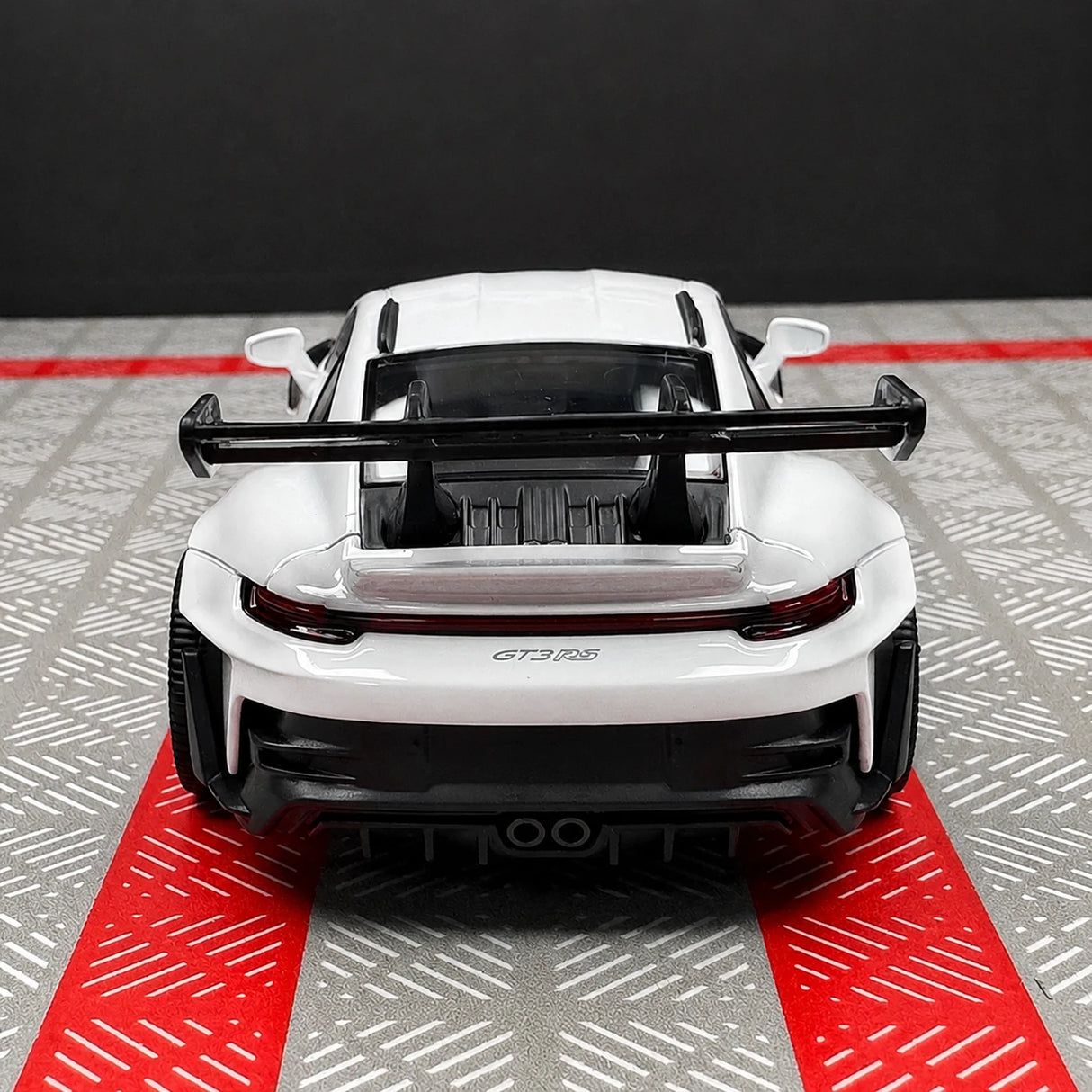 Porsche 2023 911 992 GT3 RS branco 1:36 – modelo de exposição em metal fundido