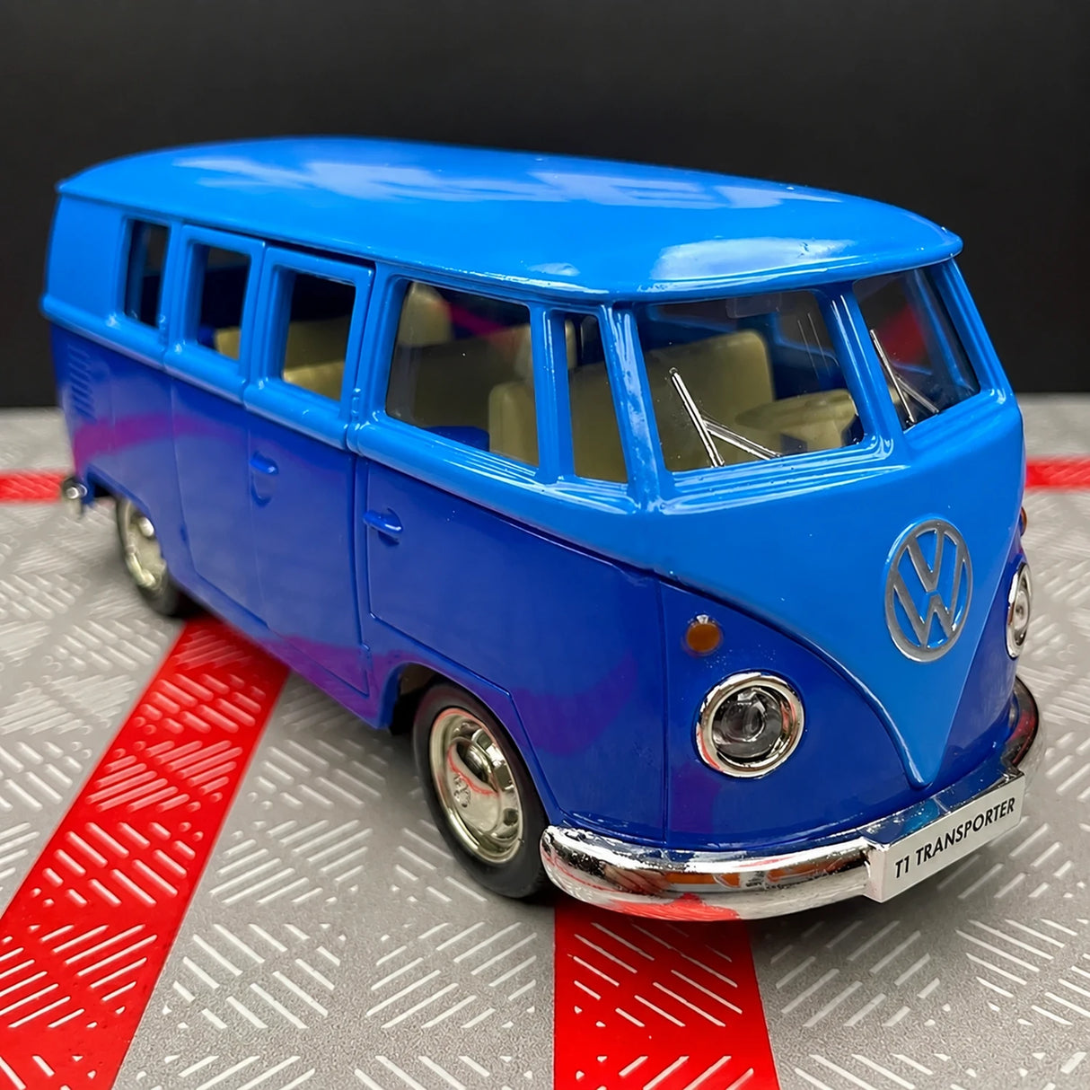 Volkswagen 1963 T1 Blue 1:36 – Diecast Display Model Die-Cast