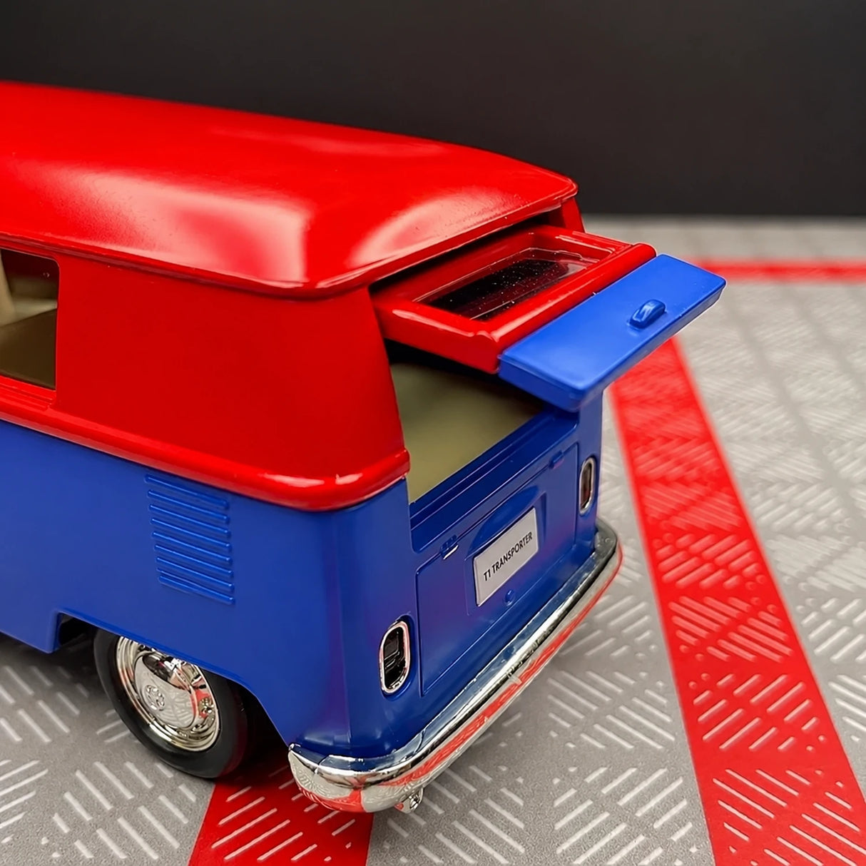 Volkswagen 1963 T1 Blue and Red 1:36 – Diecast Display Model Die-Cast