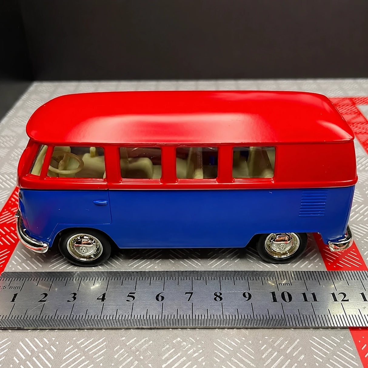 Volkswagen 1963 T1 Blue and Red 1:36 – Diecast Display Model Die-Cast