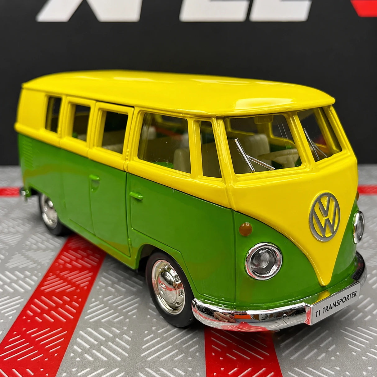 Volkswagen 1963 T1 Green and Yellow 1:36 – Diecast Display Model Die-Cast