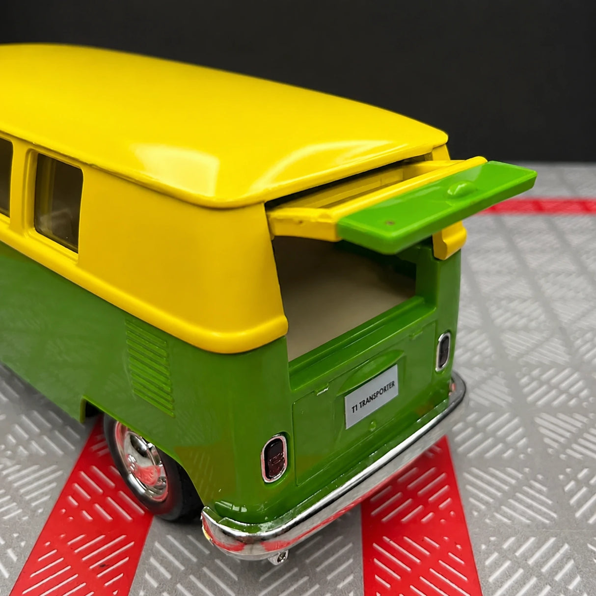 Volkswagen 1963 T1 Green and Yellow 1:36 – Diecast Display Model Die-Cast