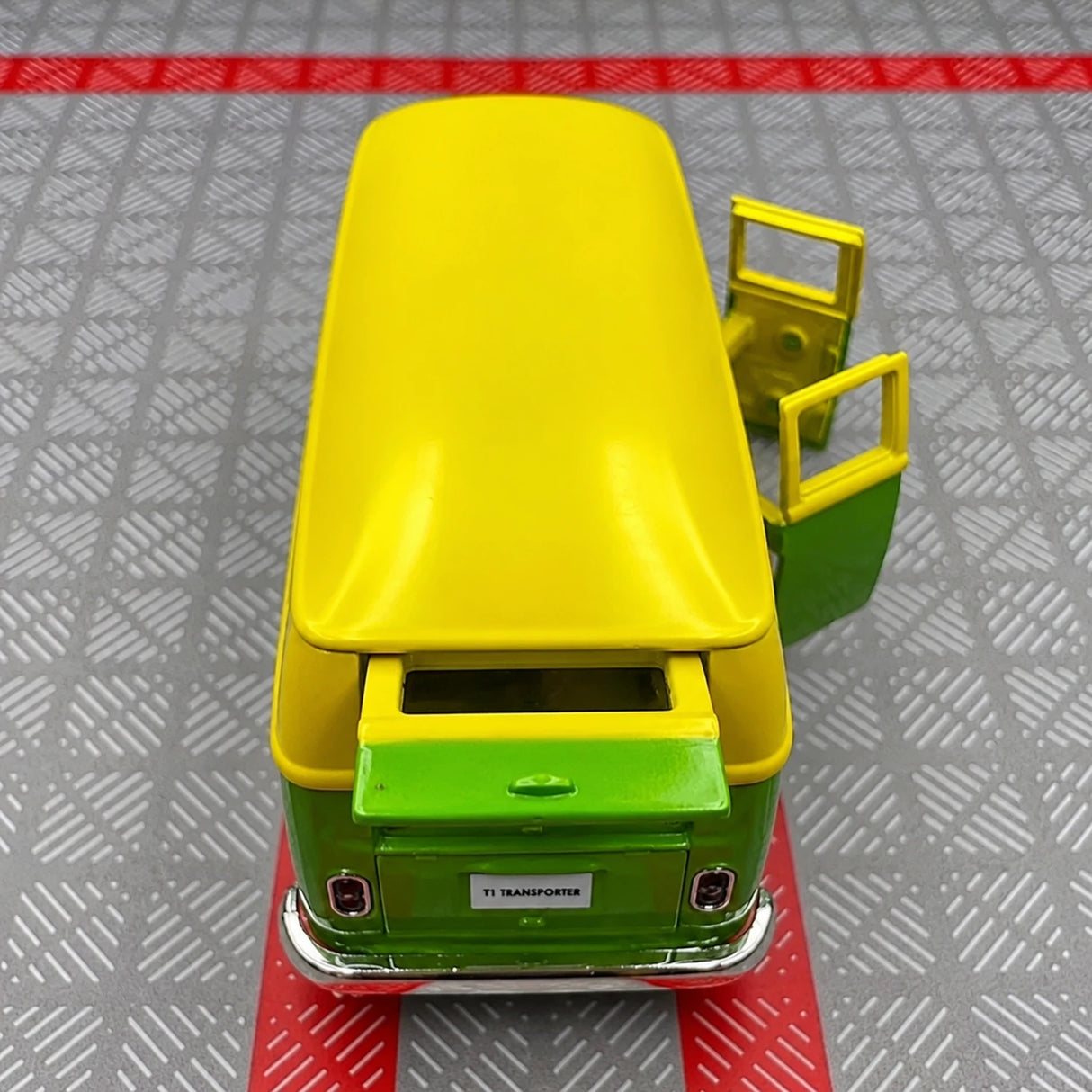 Volkswagen 1963 T1 Green and Yellow 1:36 – Diecast Display Model Die-Cast