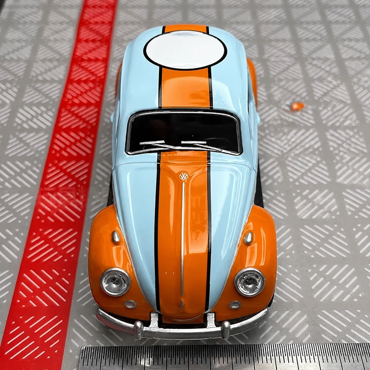Volkswagen 1967 Beetle Gulf 1:36 – Diecast Display Model Die-Cast