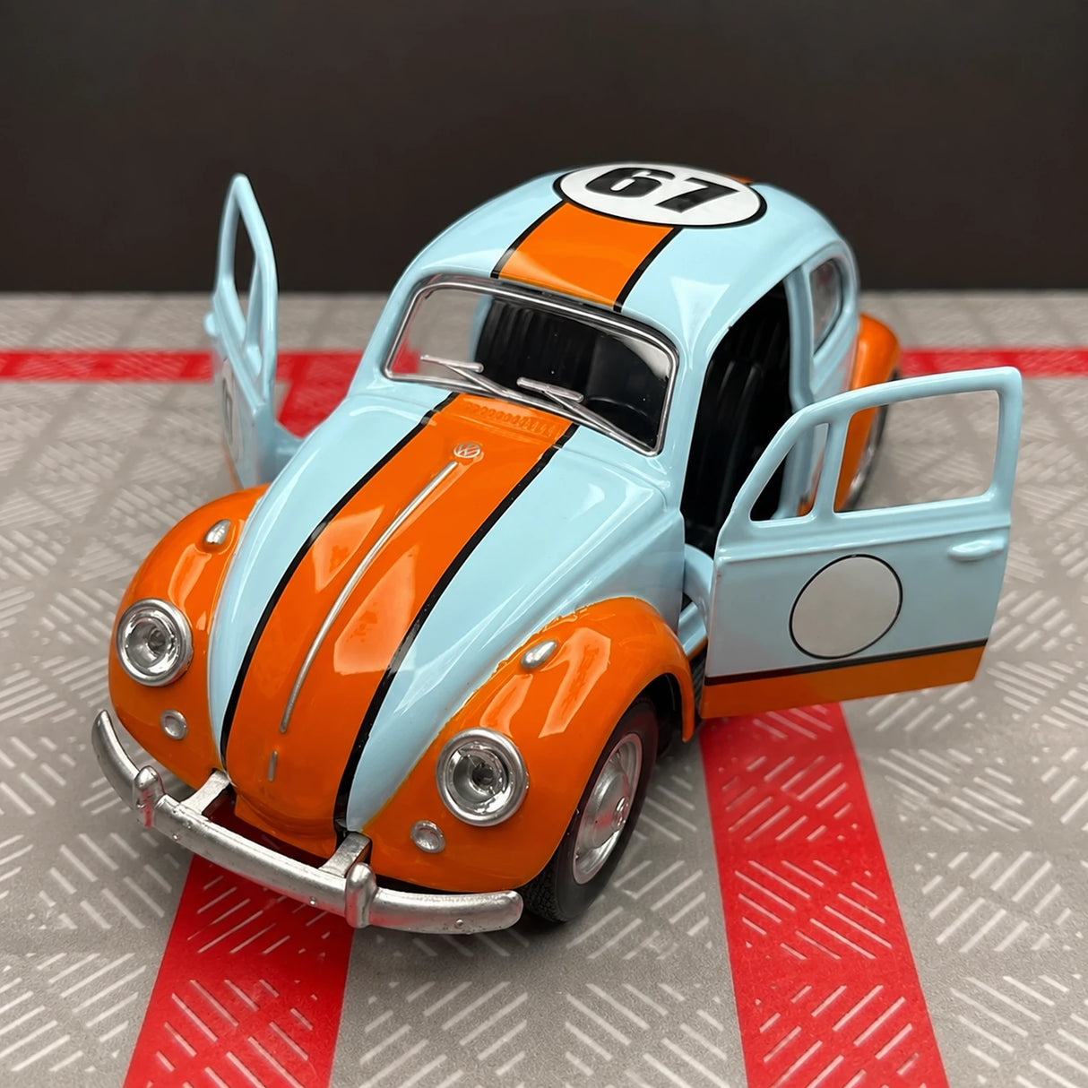 Volkswagen 1967 Beetle Gulf 1:36 – Diecast Display Model Die-Cast