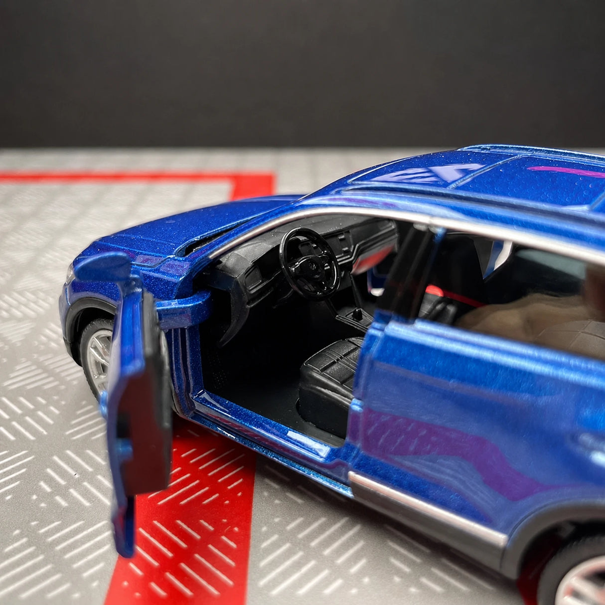 Volkswagen 2020 T-Roc Blue 1:36 – Diecast Display Model Die-Cast