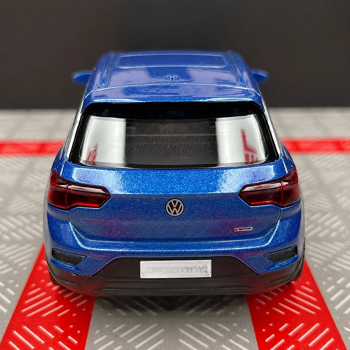 Volkswagen 2020 T-Roc Blue 1:36 – Diecast Display Model Die-Cast